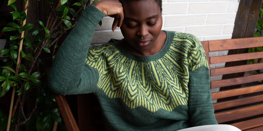 Пуловер с жаккардовой кокеткой Lamina Вязаный спицами пуловер с жаккардовой кокеткой