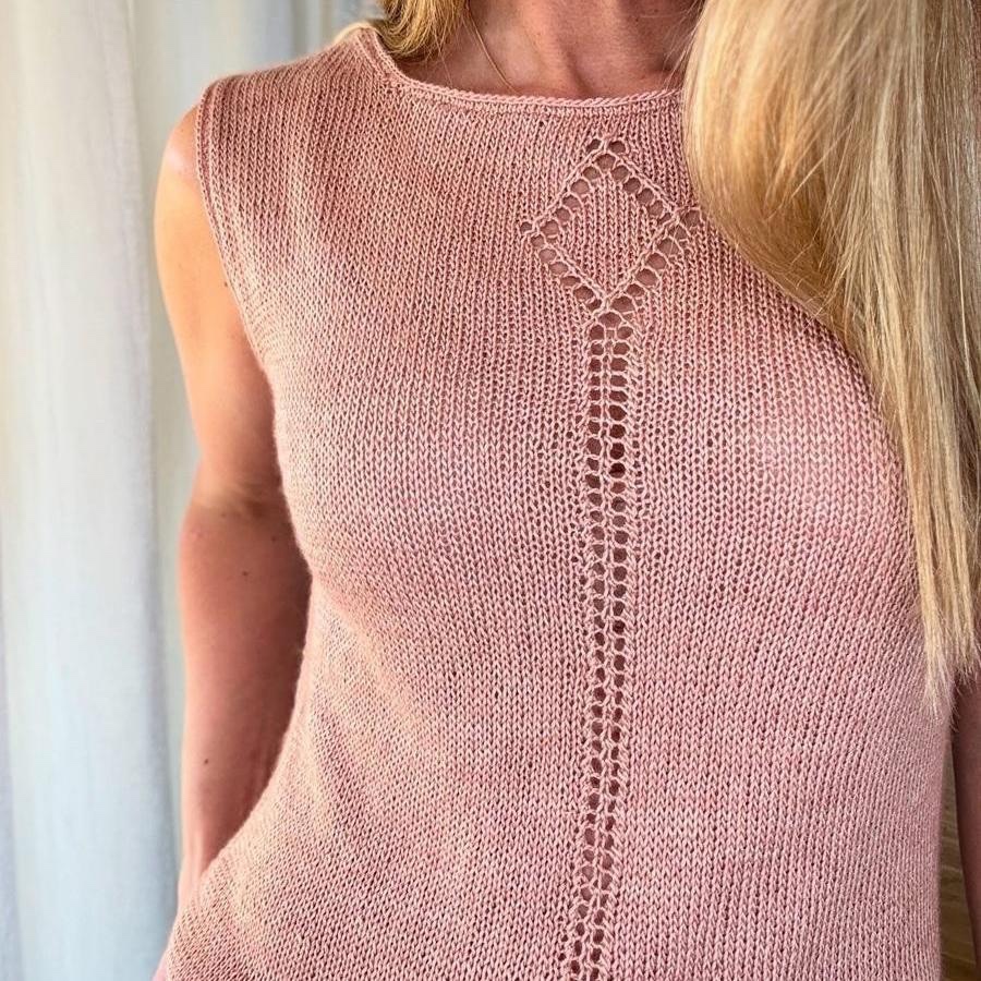 Вязаный спицами элегантный летний топ Diamond Line Элегантный топ спицами