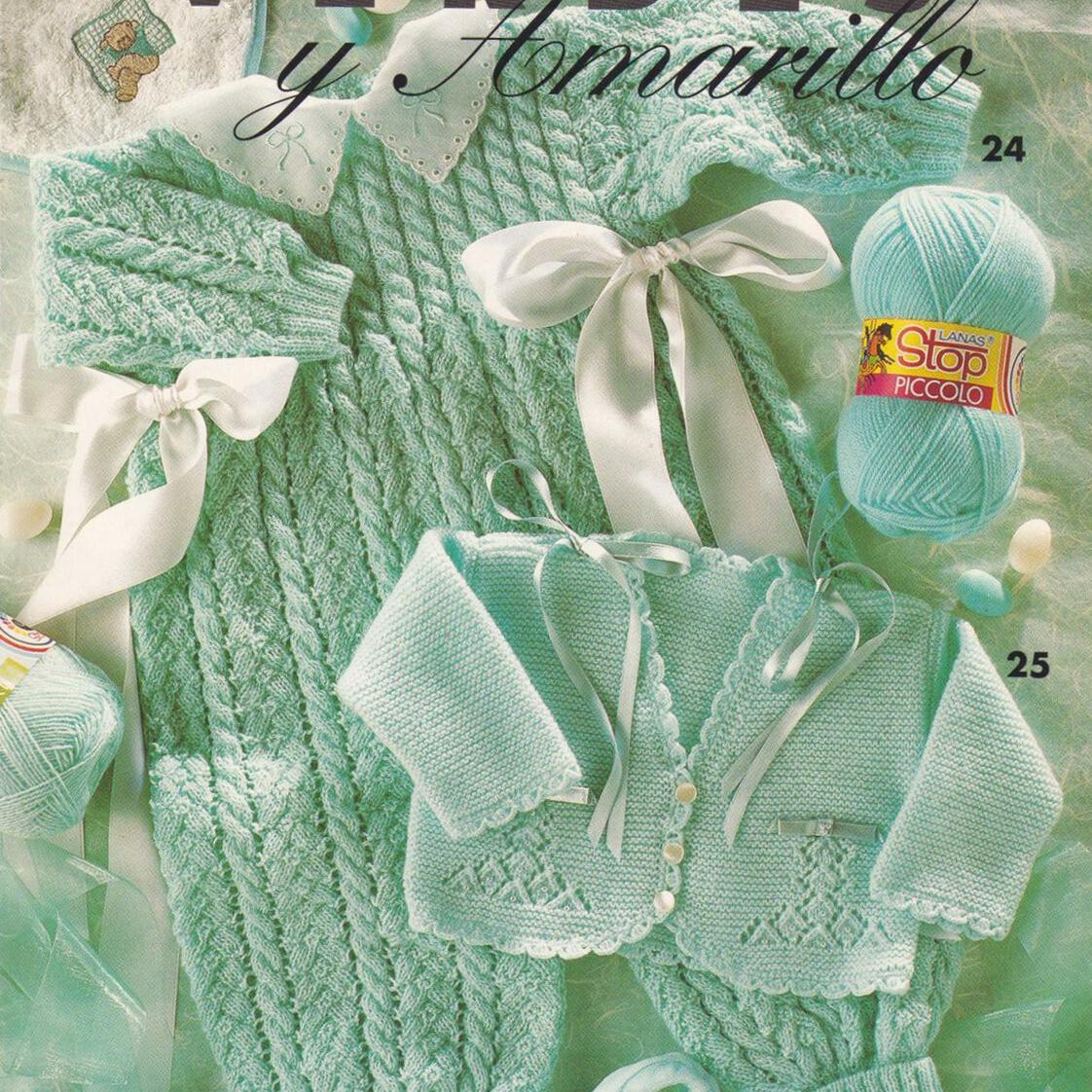 Детский зеленый комплект для малышей вязаный спицами