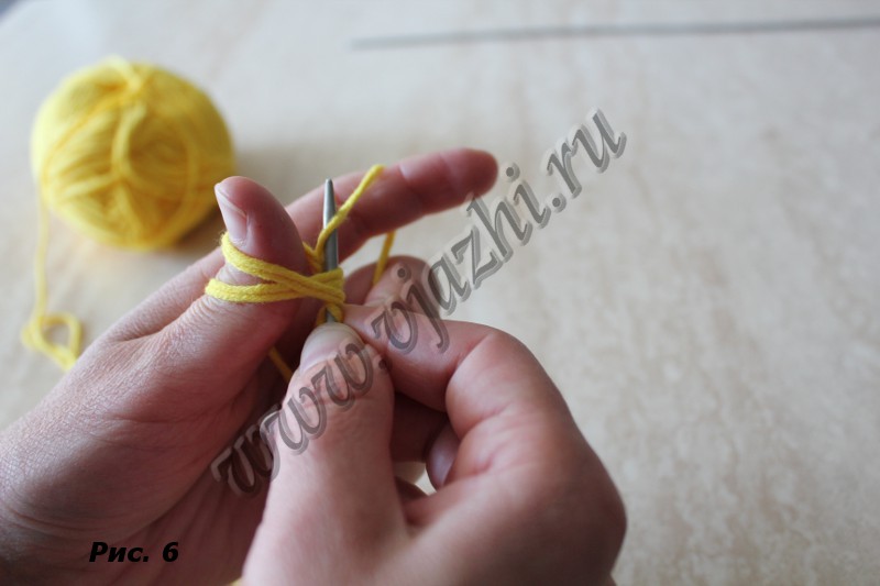 Провязать лицевую петлю