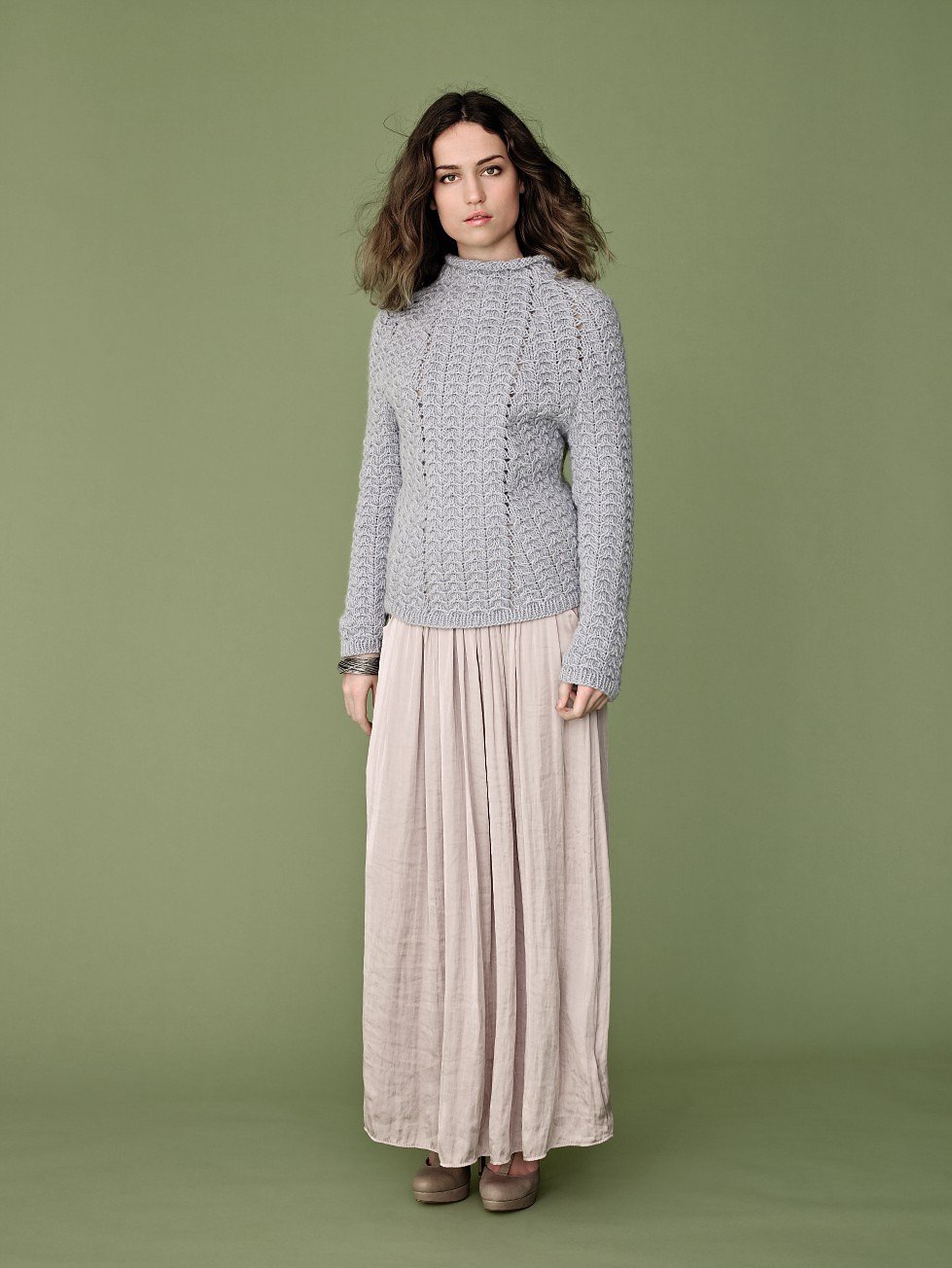 Вязание джемпера спицами Angela