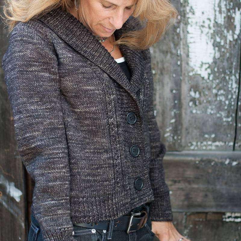 Вязаный жакет Dark and Stormy Вязаный спицами жакет Dark and Stormy с описанием