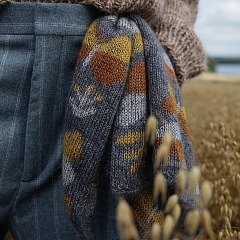 Вязаный мохеровый платок с бабочками Butterfly Sampler Вязаный мохеровый платок с вышитыми бабочками