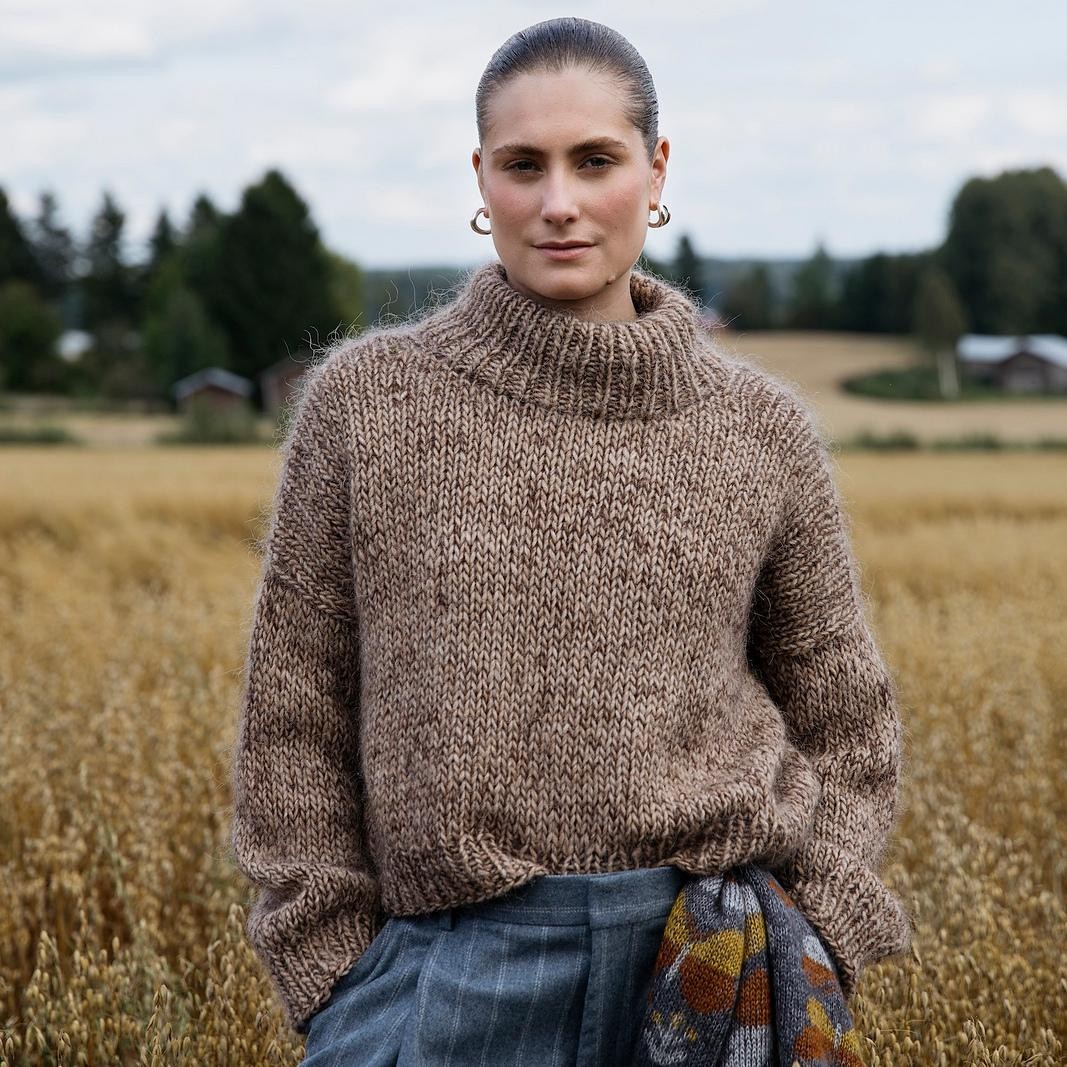 Вязаный спицами свитер крупной вязки Albarn Вязаный спицами свитер крупной вязки