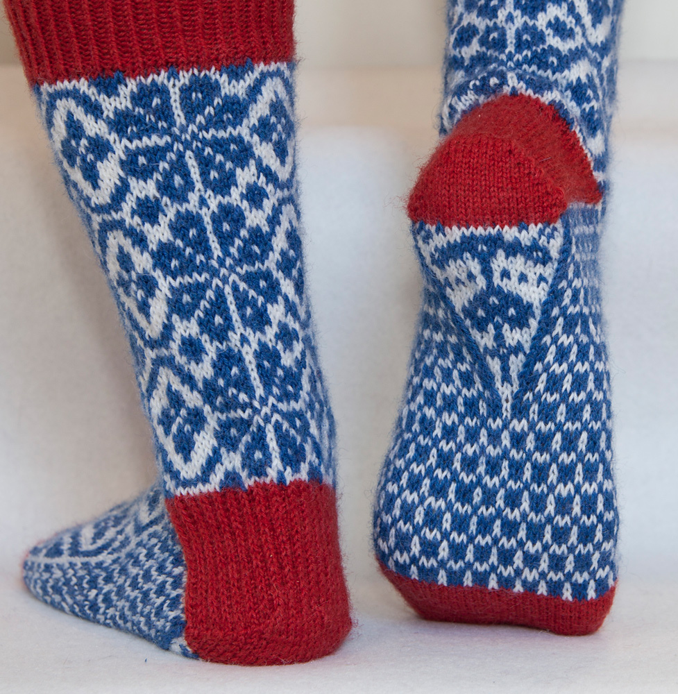 Жаккардовые носки. Жаккардовые носки. Жаккардовые носки. Жаккардовые вязаные носки. Носки с жаккардовым узором.