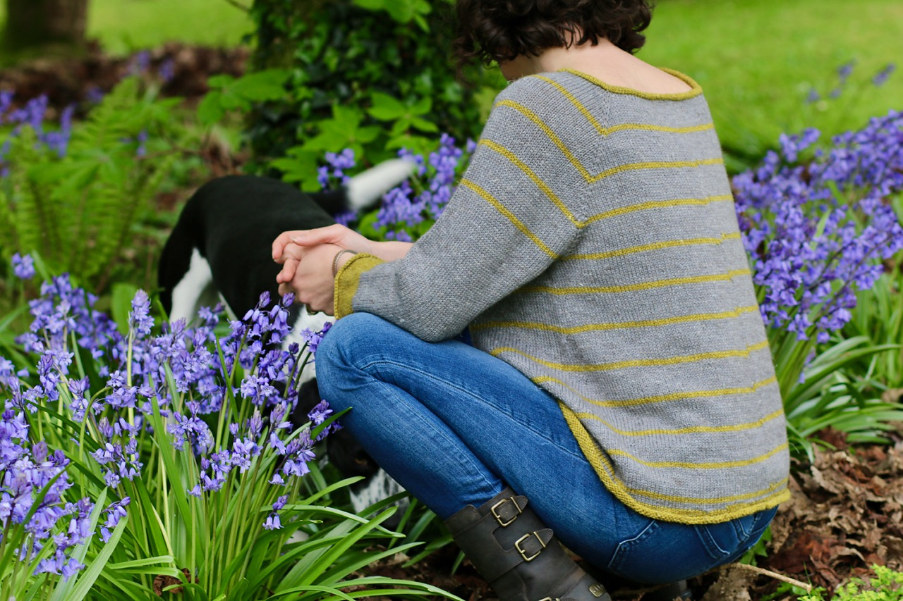 Полосатый пуловер с круглой горловиной