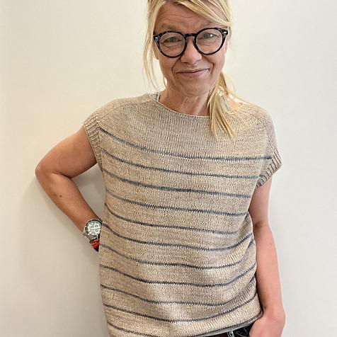 Топ лицевой гладью без швов, вязаный спицами сверху Pier 39 Топ лицевой гладью без швов