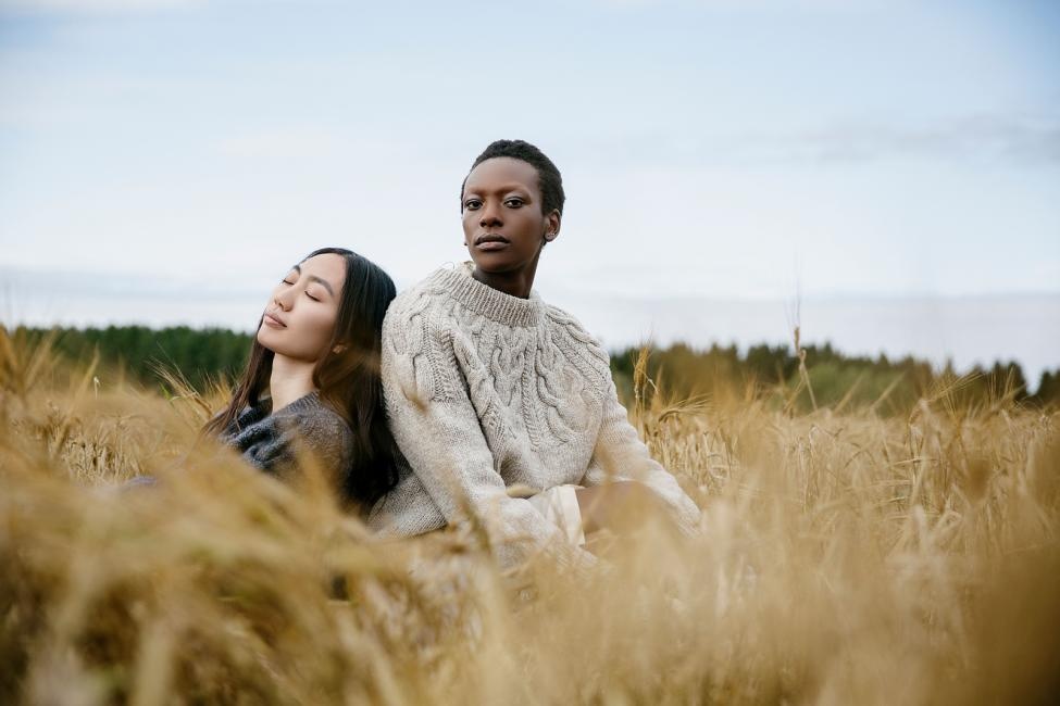 Потрясающий пуловер от японского дизайнера Мидори Хиросе