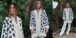 Леопардовое пальто спицами схема и описание