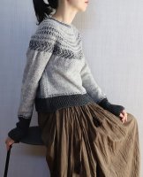 Бесшовный пуловер achikochi 