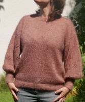 Женский ажурный пуловер спицами
