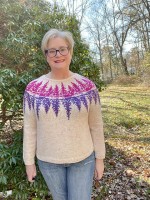 Вязаный пуловер с ёлочками
