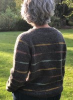 полосатый пуловер реглан спицами