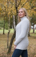 Длинный свитер женский