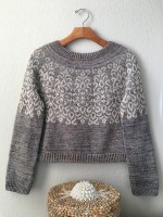 Пуловер с жаккардом схемы и описание