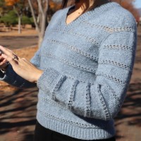 Красивый пуловер спицами, описание