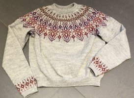 Пуловер с жаккардовым узором схемы