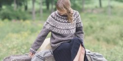 Пуловер с круглой кокеткой спицами схемы и описание