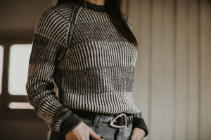 Пуловер резинкой спицами описание
