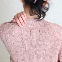 Пуловер сверху реглан спицами