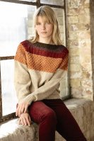 Свободный пуловер Bevan объединяет многоцветное вязание, простые формы и косы