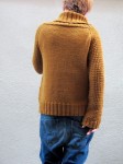 Вязание спицами пуловера Cowl-Neck Raglan