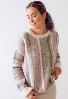 Пуловер с вертикальными полосками