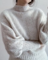 Модный свитер