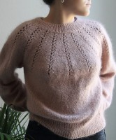 Женственный пуловер