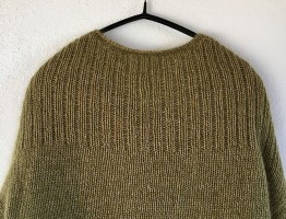 Комфортный пуловер