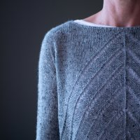 Кашемировый пуловер с ажурным узором