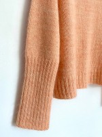 Пуловер спицами регланом из мохера