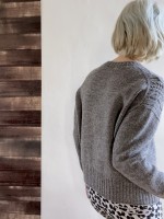 Как вязать модный пуловер