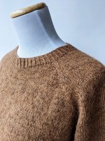 Пуловер регланом без швов
