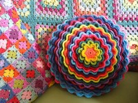 Вязание подушки цветка