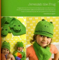 Детский вязаный комплект спицами: шапочка, шарф и варежки