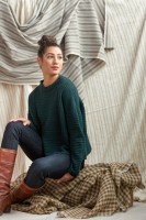 Стильный женский пуловер от Бруклина Твида