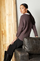 Свободный пуловер для многослойных комплектов