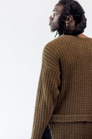 Пуловер унисекс прямого покроя, связанный спицами