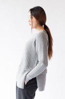 Пуловер унисекс с интересными элементами дизайна